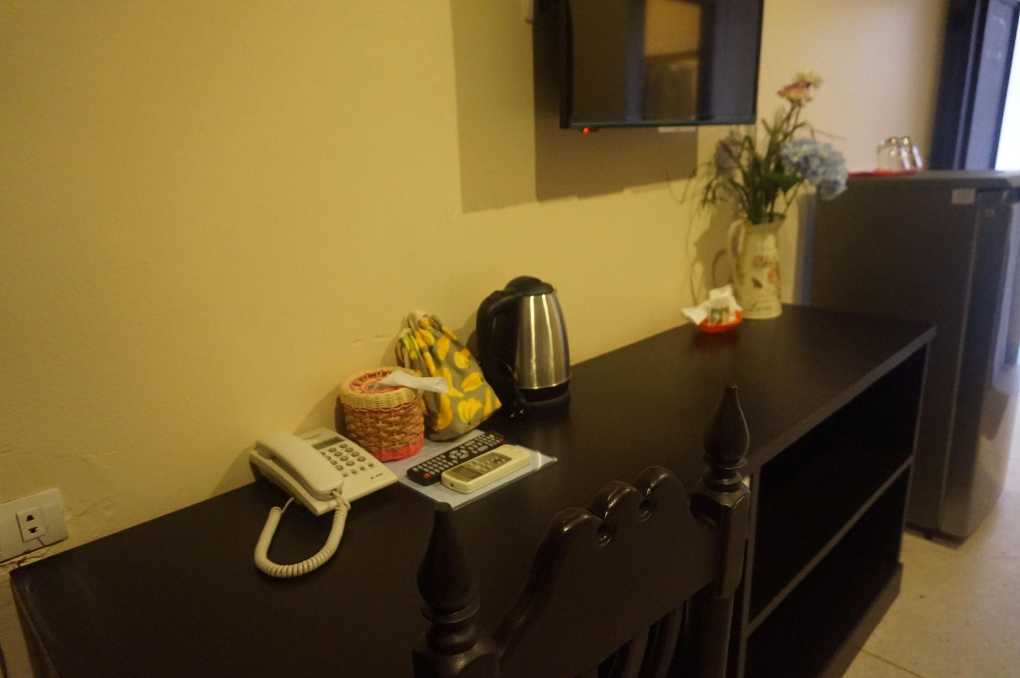 Metro Residence Surin Εξωτερικό φωτογραφία