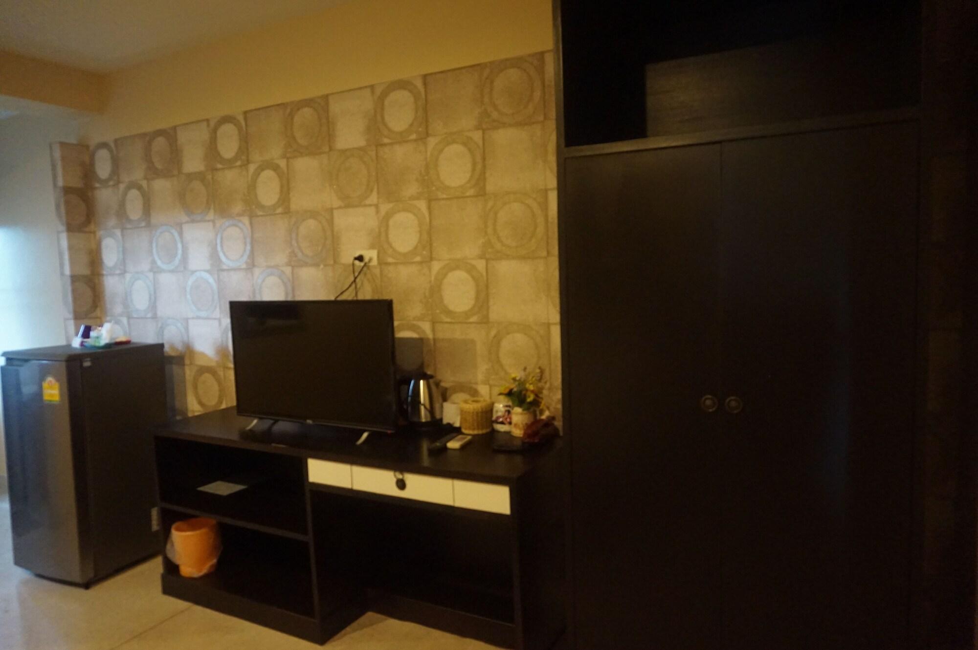 Metro Residence Surin Εξωτερικό φωτογραφία