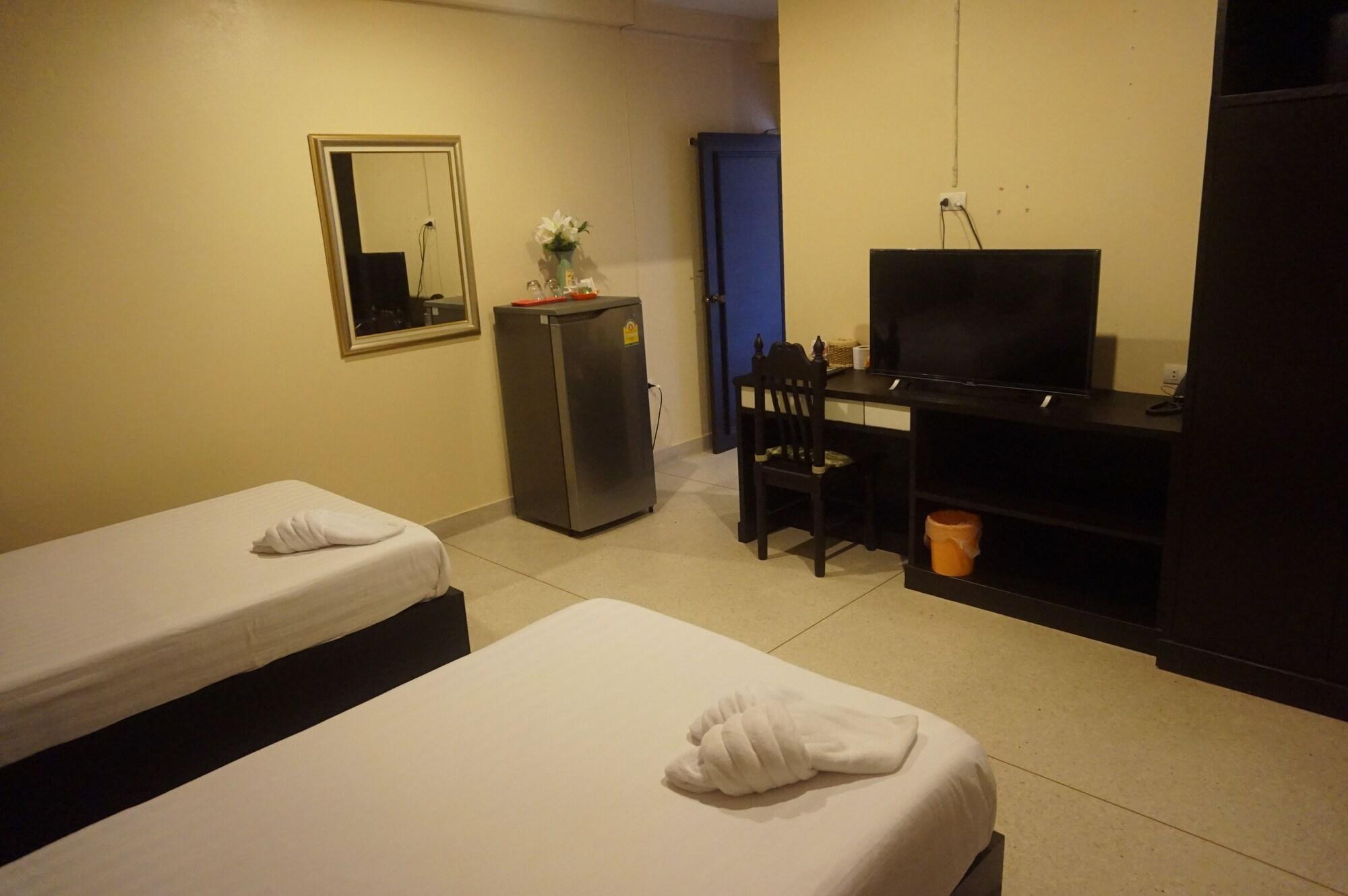 Metro Residence Surin Εξωτερικό φωτογραφία
