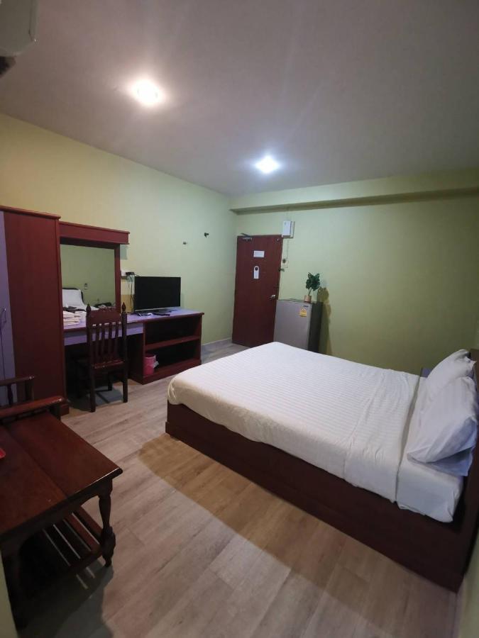 Metro Residence Surin Εξωτερικό φωτογραφία
